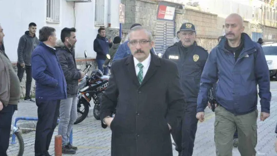 Yardım tırları Fethiye'den dualar eşliğinde gönderildi