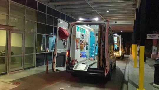 Yaşlı adam zihinsel engelli oğlu tarafından bıçaklanarak öldürüldü