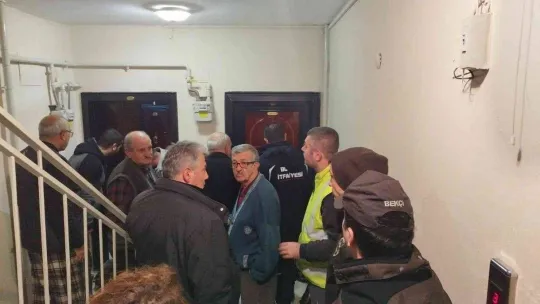 Yaşlı kadın gaz sızıntısı olan evde uyuya kaldı, ekipler seferber oldu