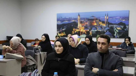 Yedi Güzel Adam Edebiyat Okulu'nda dersler başladı