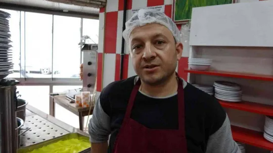 Yedi, içti, çaldı, yetmedi tuvaletini yaptı