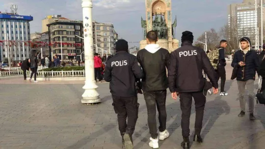 Yeni yıla sayılı günler kala İstanbul'da helikopter destekli 'Yeditepe Huzur Uygulaması'