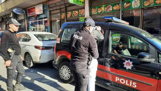 Yeni yıla sayılı günler kala İstanbul'da helikopter destekli 'Yeditepe Huzur Uygulaması'