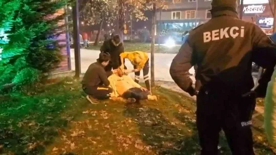 Yeni yılın ilk saatlerinde hareketli dakikalar: Yumruklar havada uçuştu