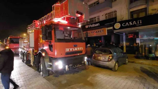 Yenice'de bir iş yerinin bodrum katında yangın çıktı