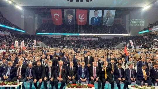 Yeniden Refah Partisi genel başkanlığına yeniden Fatih Erbakan seçildi
