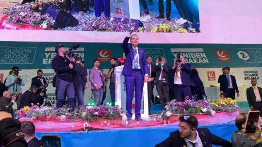 Yeniden Refah Partisi genel başkanlığına yeniden Fatih Erbakan seçildi