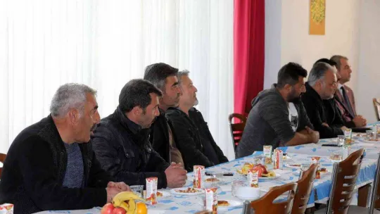 Yenimahalle Belediye Başkanı Yaşar mermerci esnafıyla buluştu