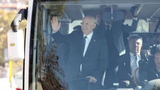 Yenimahalle'de Cumhuriyet Bayramı coşkuyla kutlandı