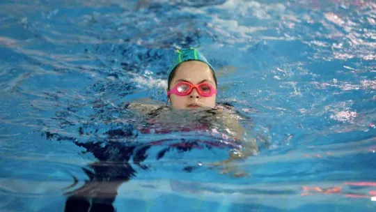 Yenimahalle'nin engelsiz kulaçları şov yaptı