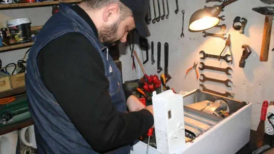 Yetkili servis olarak tanıtıp maddi zarara uğratıyorlar