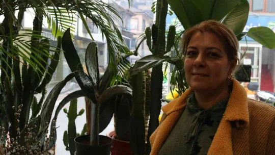 Yılbaşı öncesi çiçekçiler doldu taştı