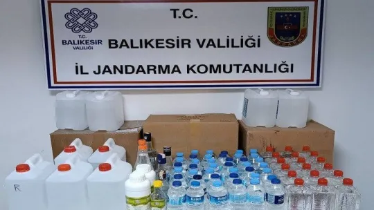 Yılbaşı öncesi kaçak içkiye 12 gözaltı