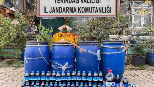 Yılbaşı öncesi Tekirdağ'da 3 ton 800 litre kaçak içki ele geçirildi