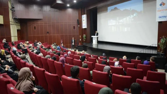 Yıldırım'da 'Adım adım İslam Dünyası' programı başladı