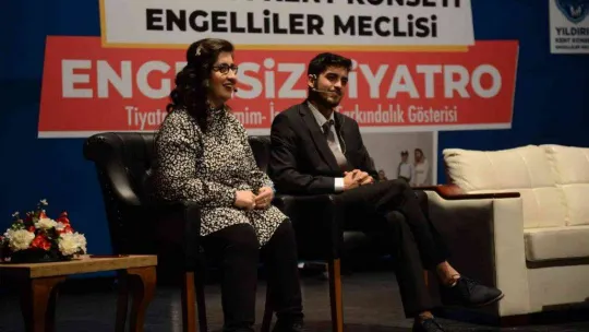 Yıldırım'da 'engelsiz tiyatro' oyunu