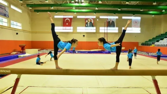 Yıldırım'da kış spor okullarına yoğun ilgi