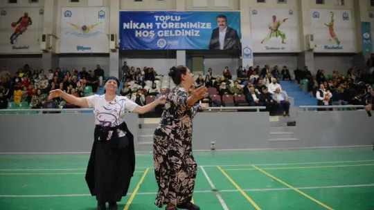 Yıldırım'da Roman çiftlere toplu nikah töreni