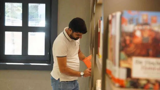 Yıldırım'ın 2'nci uyumayan kütüphanesi açıldı