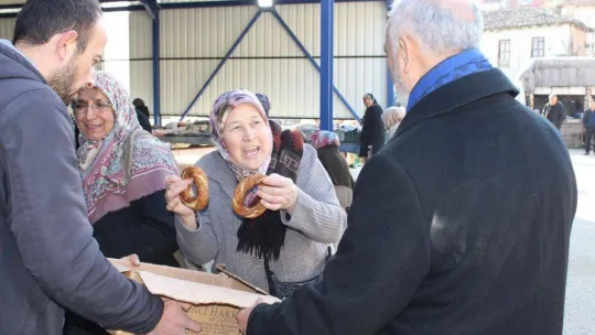 Yılın son gününde halk ile buluştu