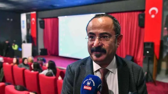 YKS ve LGS'ye hazırlanan öğrencilere motivasyon semineri