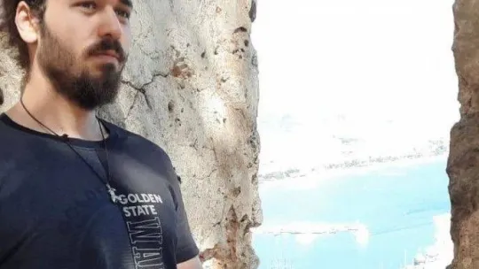 Yolda tartıştıkları kuryeyi bıçakla katlettiler, kan donduran o anlar kameralara yansıdı