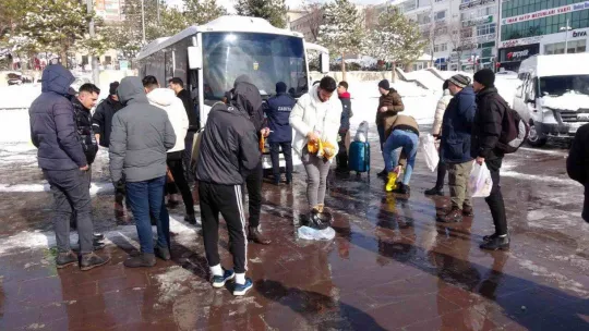 Yozgat'ta yüze yakın gönüllü deprem bölgesine gönderildi
