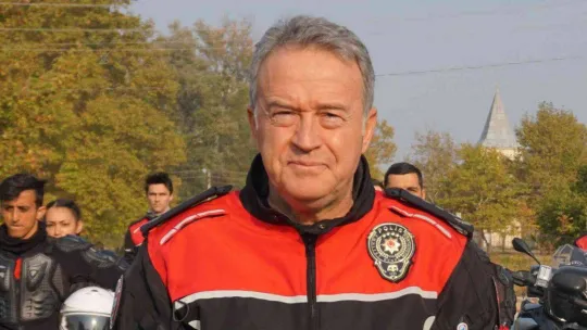 Yunus timlerinin gösterisi nefes kesti