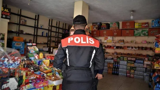 Yurt genelindeki denetimlerde 557 aranan şahıs yakalandı