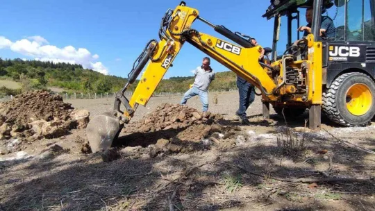 Yüzlerce mezar açılıp, kemikler tek tek taşındı