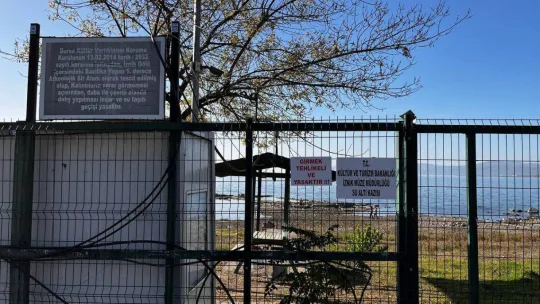 Yüzyılın keşfinin üzerinde yasağa aldırmadan öz çekim yaptılar