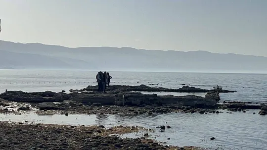 Yüzyılın keşfinin üzerinde yasağa aldırmadan öz çekim yaptılar