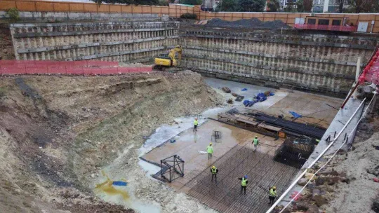 Zeytinburnu'na yeni 20 bin metrekarelik kapalı pazar alanı, otopark ve spor tesisi