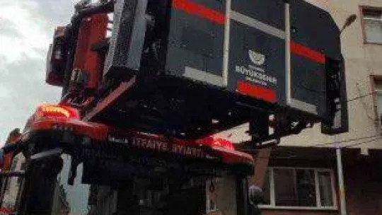 Zeytinburnu'nda korkutan yangın