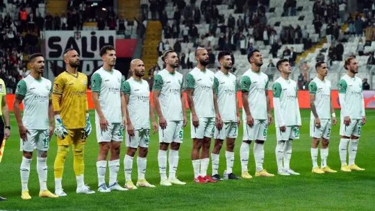 Ziraat Türkiye Kupası: Beşiktaş: 3 - Serik Belediyespor: 0 (İlk yarı)