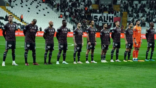 Ziraat Türkiye Kupası: Beşiktaş: 3 - Serik Belediyespor: 0 (İlk yarı)