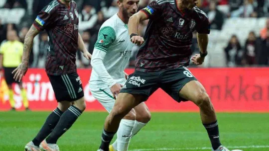 Ziraat Türkiye Kupası: Beşiktaş: 3 - Serik Belediyespor: 0 (İlk yarı)