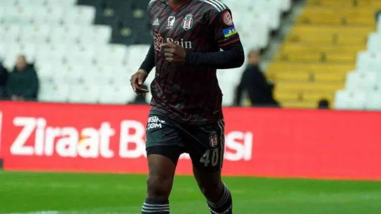 Ziraat Türkiye Kupası: Beşiktaş: 3 - Serik Belediyespor: 0 (İlk yarı)