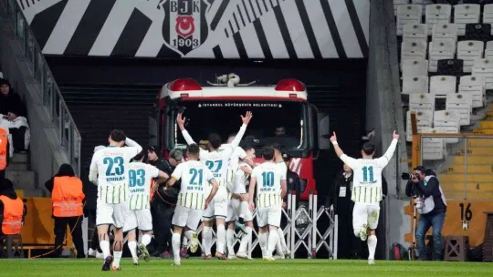Ziraat Türkiye Kupası: Beşiktaş: 0 - Şanlıurfaspor: 2 (Maç devam ediyor)