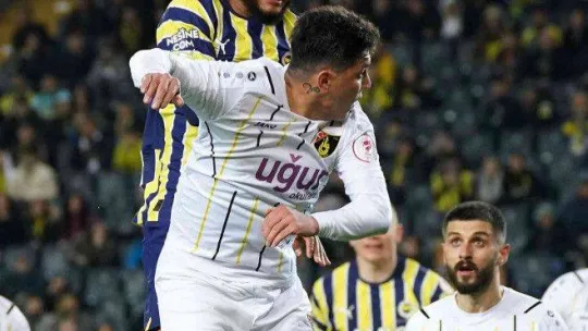 Ziraat Türkiye Kupası: Fenerbahçe: 2 - İstanbulspor: 0 (İlk yarı)