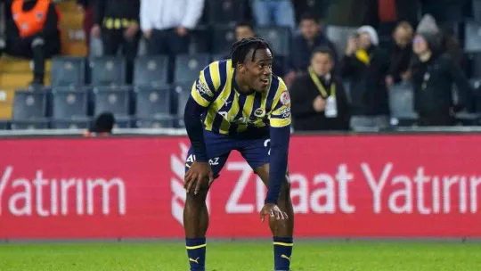 Ziraat Türkiye Kupası: Fenerbahçe: 2 - İstanbulspor: 0 (İlk yarı)