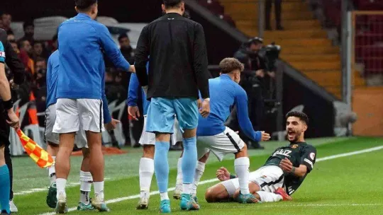 Ziraat Türkiye Kupası: Galatasaray: 1 - Ofspor: 1 (İlk yarı)