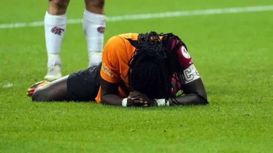 Ziraat Türkiye Kupası: Galatasaray: 1 - Ofspor: 1 (İlk yarı)