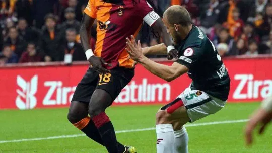 Ziraat Türkiye Kupası: Galatasaray: 1 - Ofspor: 1 (İlk yarı)