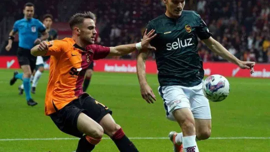 Ziraat Türkiye Kupası: Galatasaray: 1 - Ofspor: 1 (İlk yarı)