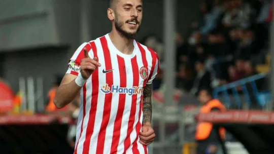 Ziraat Türkiye Kupası: Ümraniyespor: 4 - Efeler 09 Spor Futbol Kulübü: 0