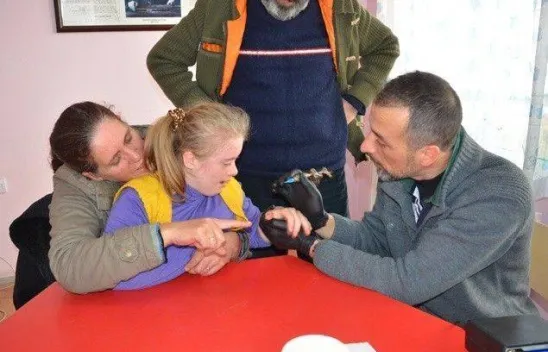 Özel çocuklara 'Sevgi İzi' yapıldı