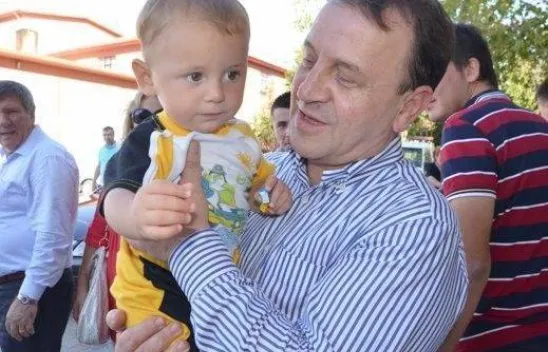 Işıklar Mahallelerde Hemşerileriyle Bayramlaştı