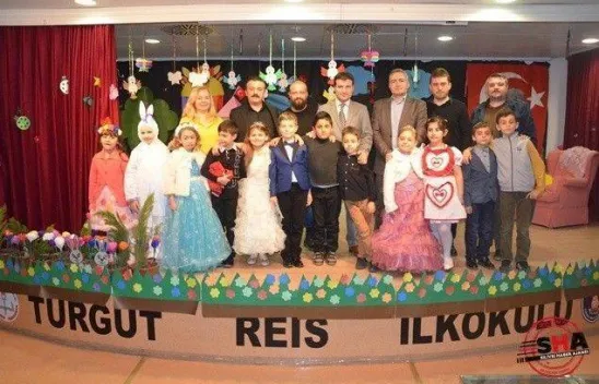 Kendileri yazdılar, kendileri oynadılar