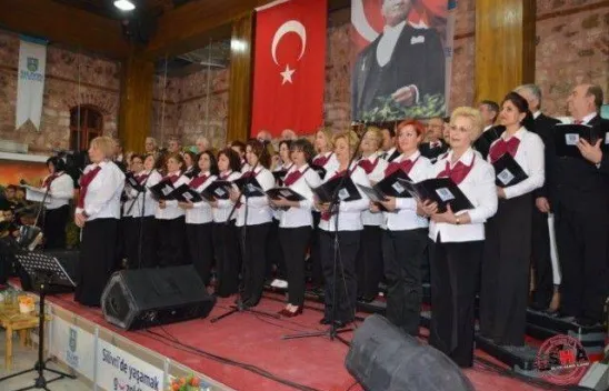 Türkü Türkü Çanakkale Büyüledi